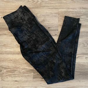 {NWOT} Twill High Waist Full Length Textured Twill Faux Leather Legging